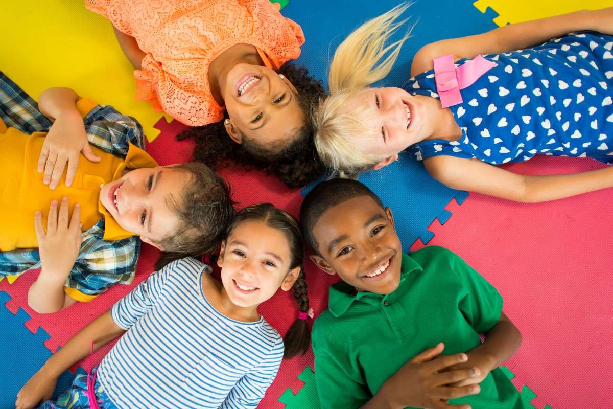 7 dicas para analisar a demografia das crianças em sua comunidade